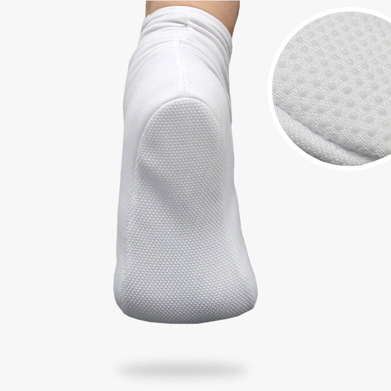 Chaussettes tabi assorties à une tenue japonaise traditionnelle