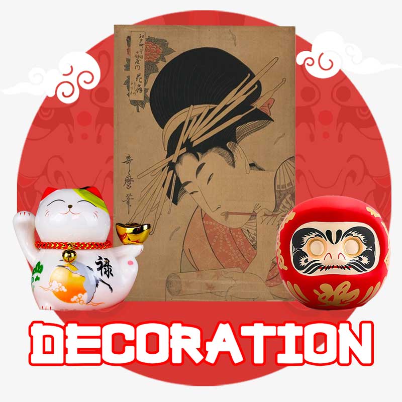 Decoration japonaise composée d'un chat maneki neko, une statuette Daruma et une estampe Ukiyo-e