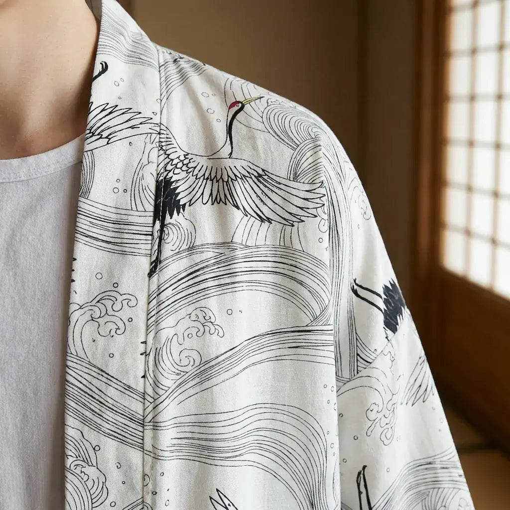 Gros plan sur le tissu et la manche du veste effet kimono