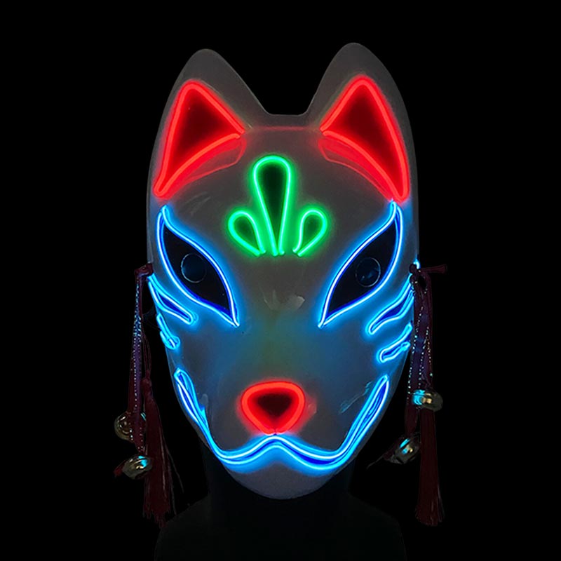 Masque renard japonais illuminé par des néons bleus pour cosplay