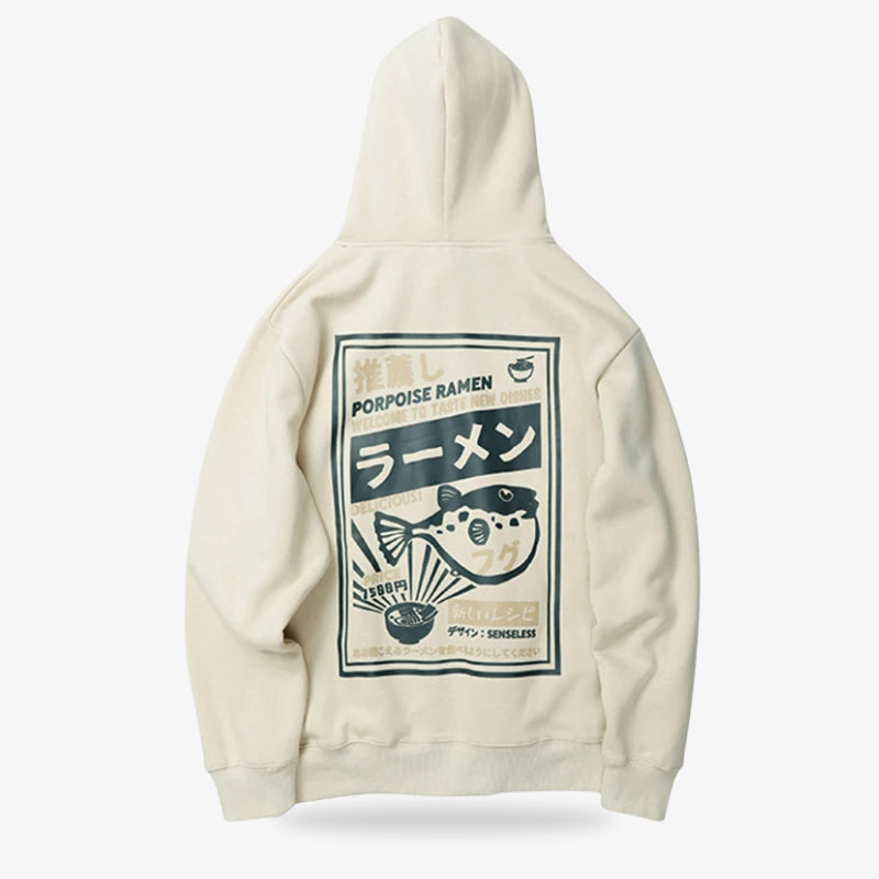 Sweat japonais beige style Tokyo porté au quotidien