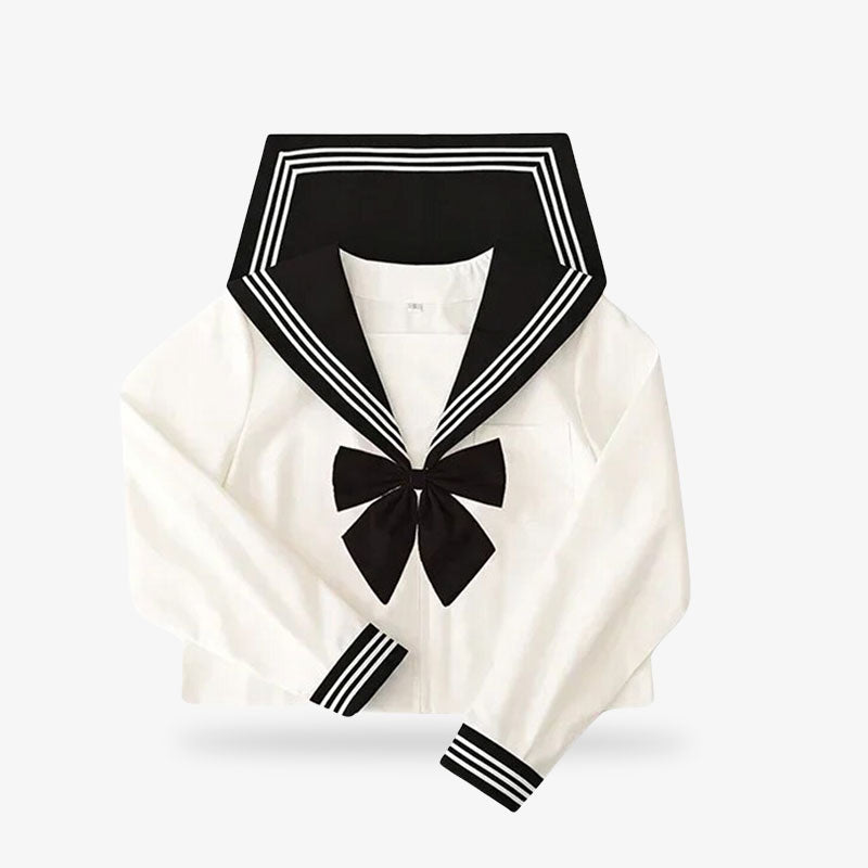 Tenue d'écolière japonaise pour convention