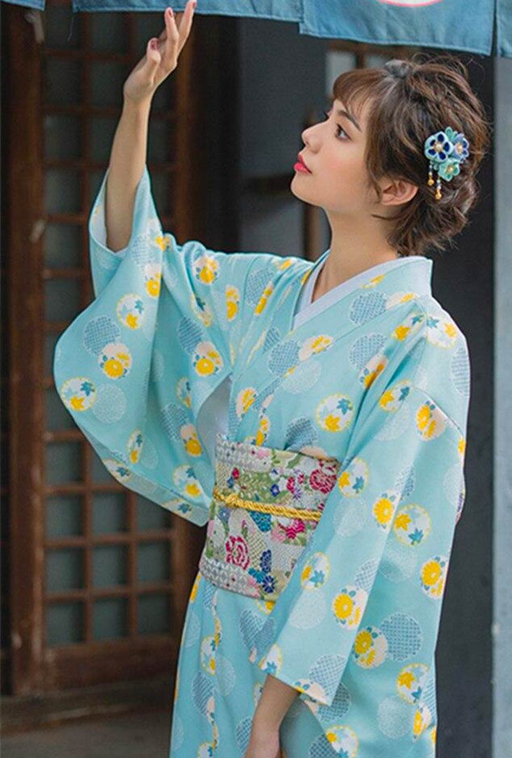 Ensemble kimono japonais élégant