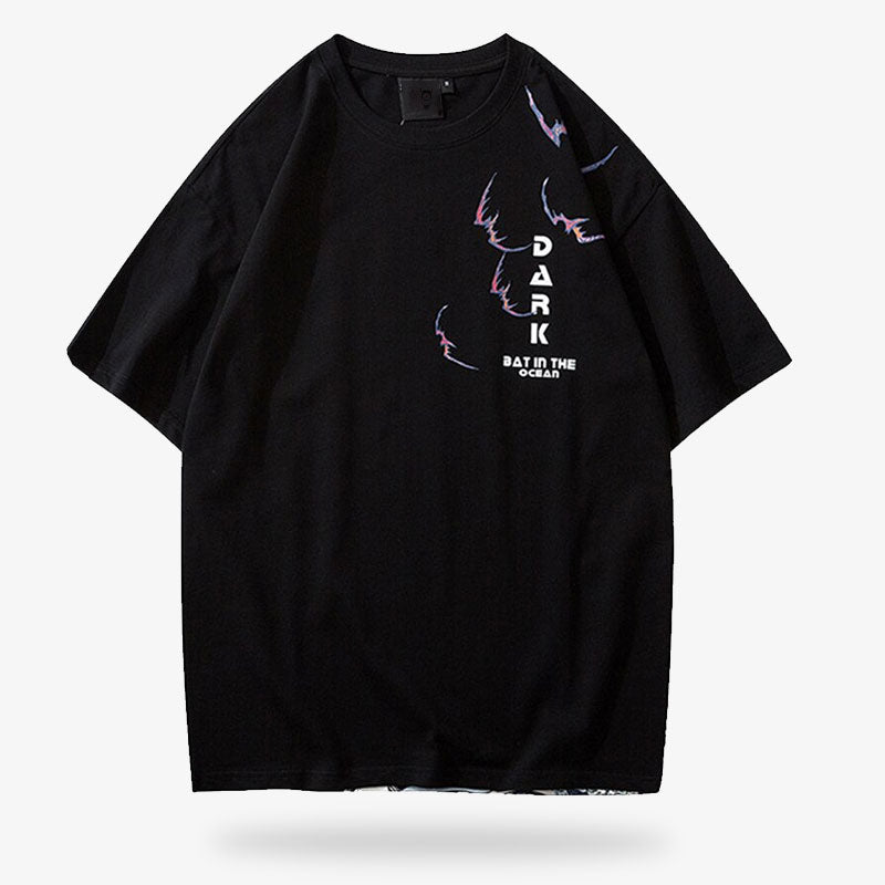 Ce vetement japonais est un t-shirt vague de kanagawa de couleur noir et en coton peigné