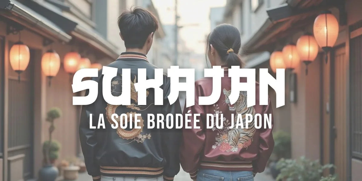Couple de dos portant des bomber sukajan en satin brodés dragon et tigre, ruelle japonaise