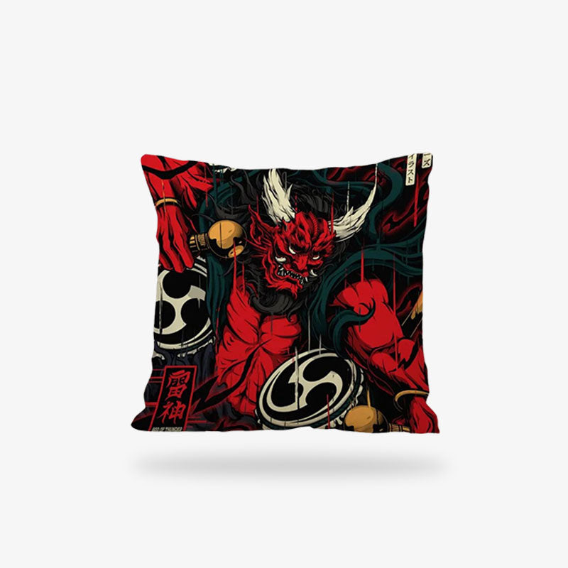 Un coussin japonais avec un motif de dieu japonais Kami de couleur rouge