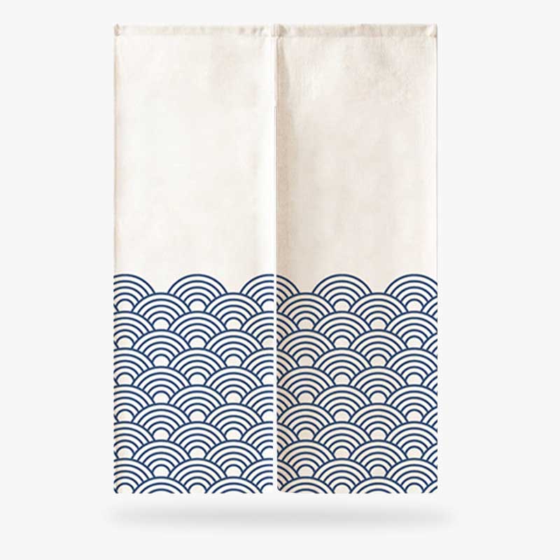 Ce Noren blanc est un rideau long avec des motifs japonais traditionnels
