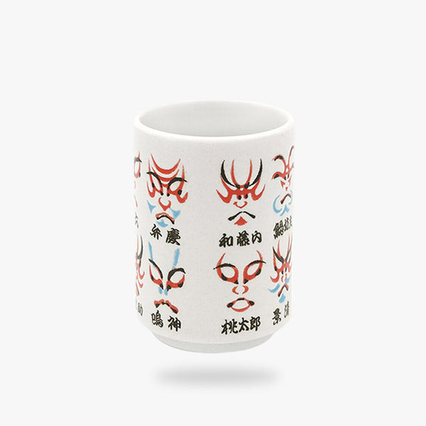 Ce mug japonais est une tasse Kabuki qui représente les styles de maquillage japonais des acteurs de théâtre