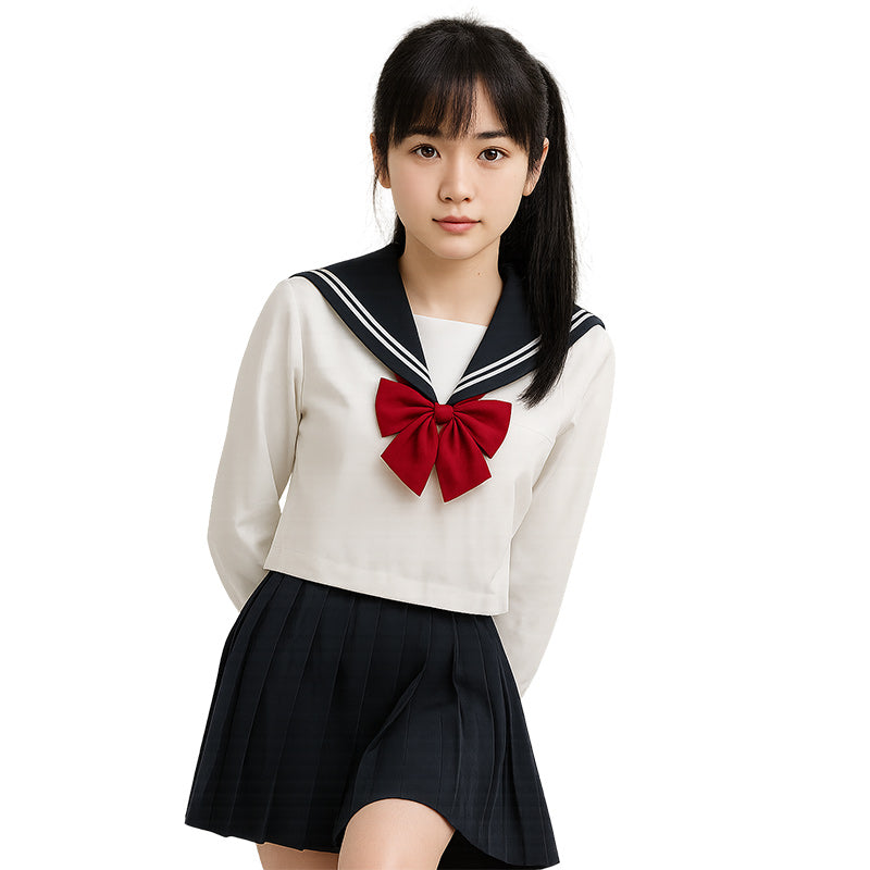 Une etudiante porte un uniforme japonais fille, le sailor fuku avec un ruban et une jupe plissée