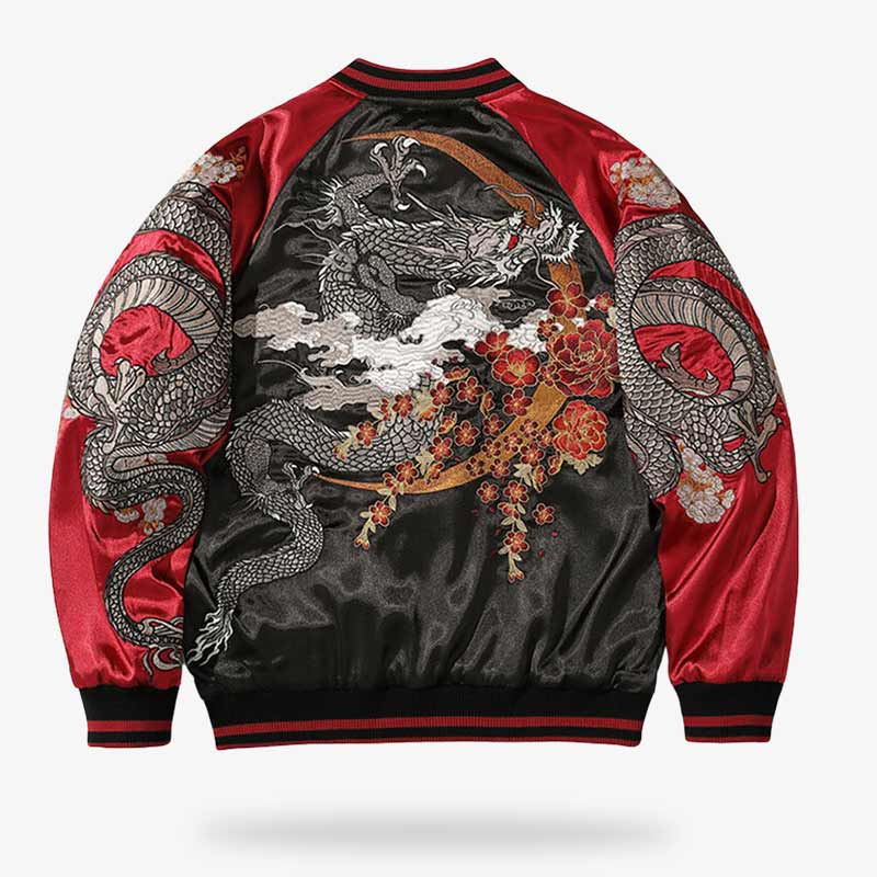 Ce bomber dragon est un sukajan jacket de couleur rouge avec des motifs japonais brodé dans le dos