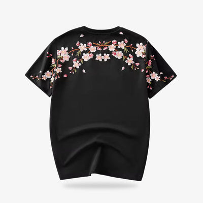 T-shirt sakura brodé sur fond blanc