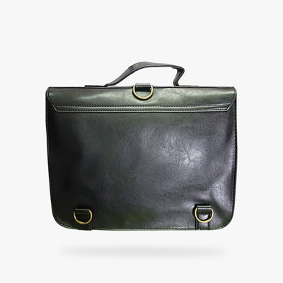 Cet accessoire est un cartable japonais vintage de couleur noir et en maitière cuir. 