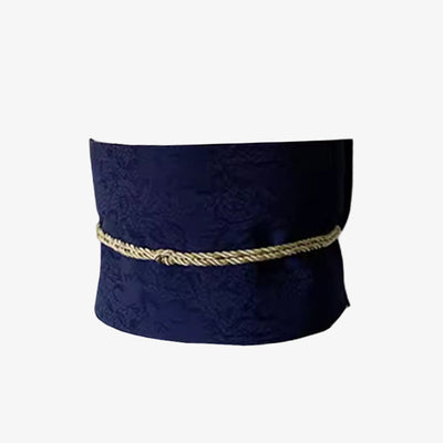 Ceinture obi fleurs bleues avec motifs floraux japonais délicats, idéale pour sublimer un kimono