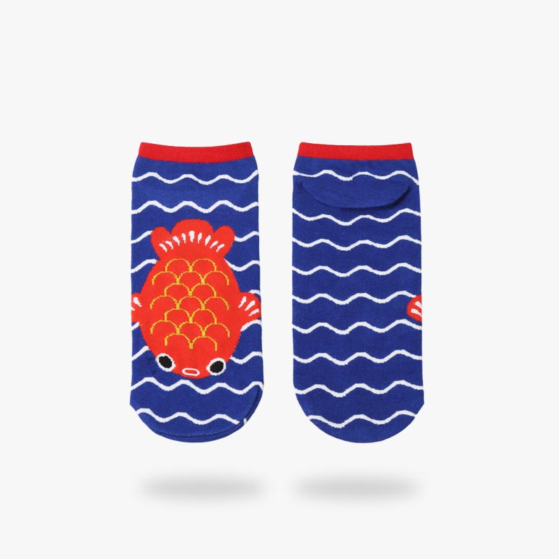 La chaussette carpe koi symbolise un poisson japonais rouge