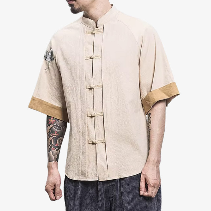 Chemise de style japonais traditionnel mêlant motifs et coupes d'antan à une silhouette et un confort contemporains