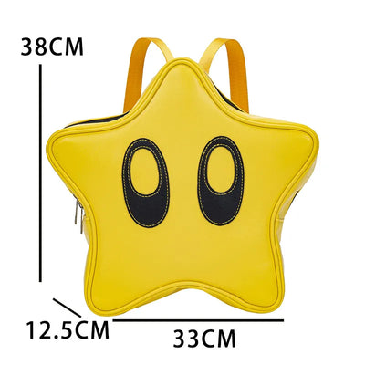 Détail de la matière pelucheuse du sac à dos étoile