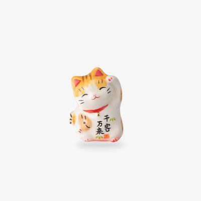 Figurine Maneki Neko posture assise