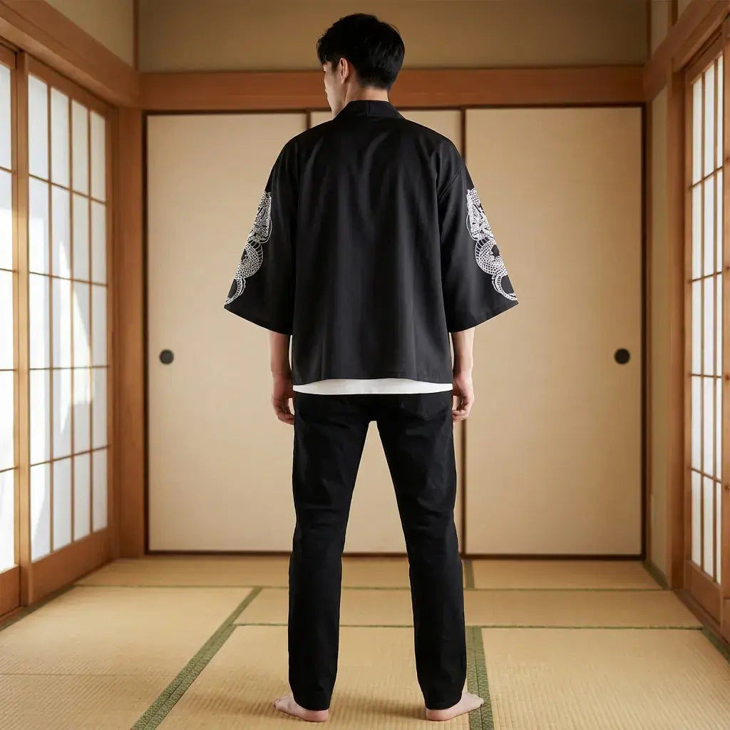 Kimono Haori Homme vu de dos, motif complet visible