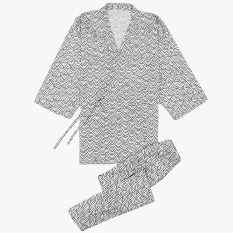 Le jinbei yukata est un pyjama japonais traditionnel avec le motif seigaiha. C'est un symbole japonais en forme de vague