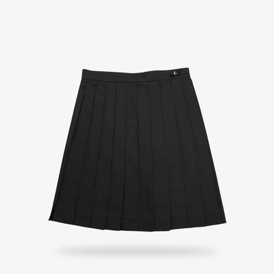 une jupe etudiante japonaise de couleur noire. C est une jupe plissée qui se porte avec le sailor fuku. L' uniforme japonais des etudiantes