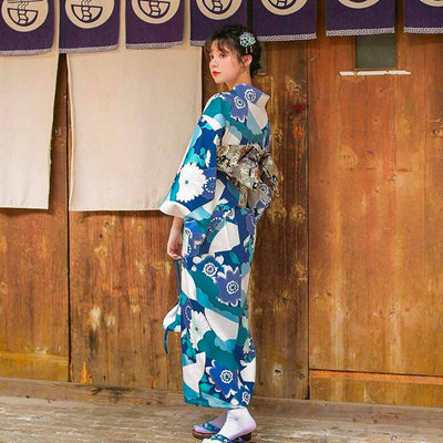 Kimono soirée à thème japonaise