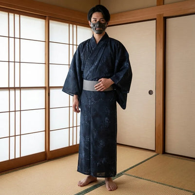 Kimono yukata homme noir porté en intérieur