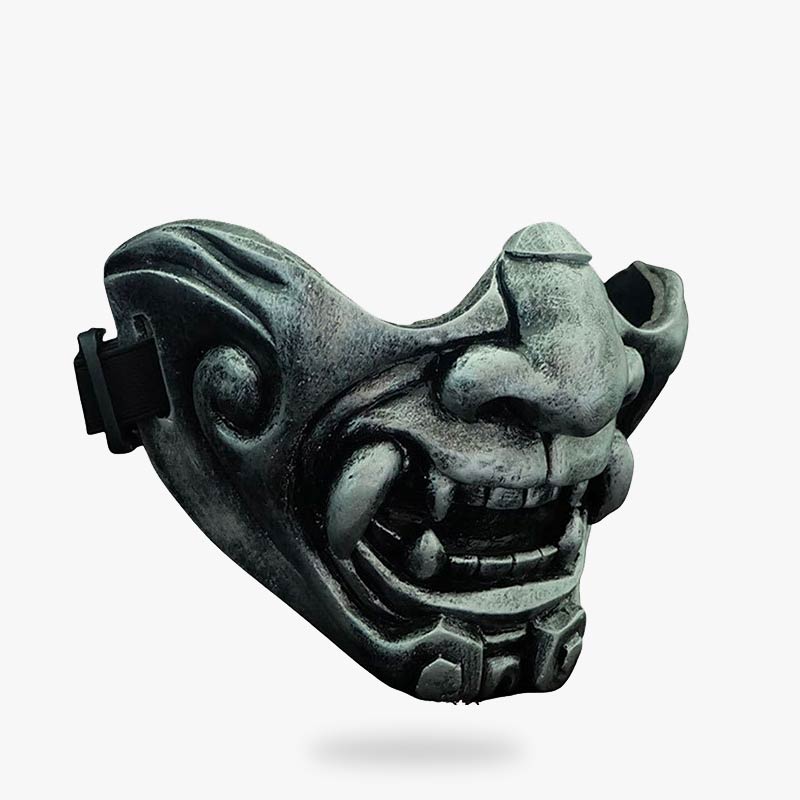 Vue détaillée du Masque de Samurai style oni