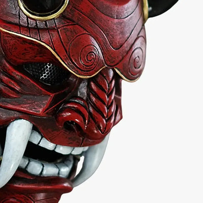 Découvrez notre masque oni japonais à vendre, chaque pièce est fabriquée à la main en fibre de verre et bois, peinte et sculptée de façon unique par un artisan.