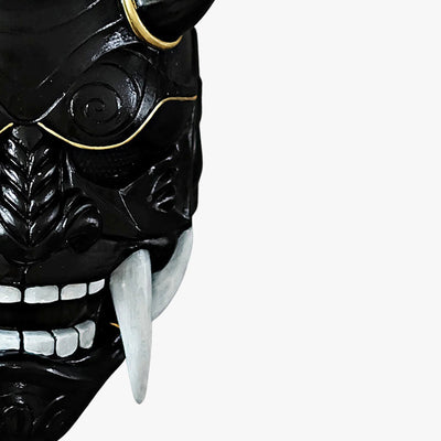 Masque Oni traditionnel inspiré des légendes japonaises