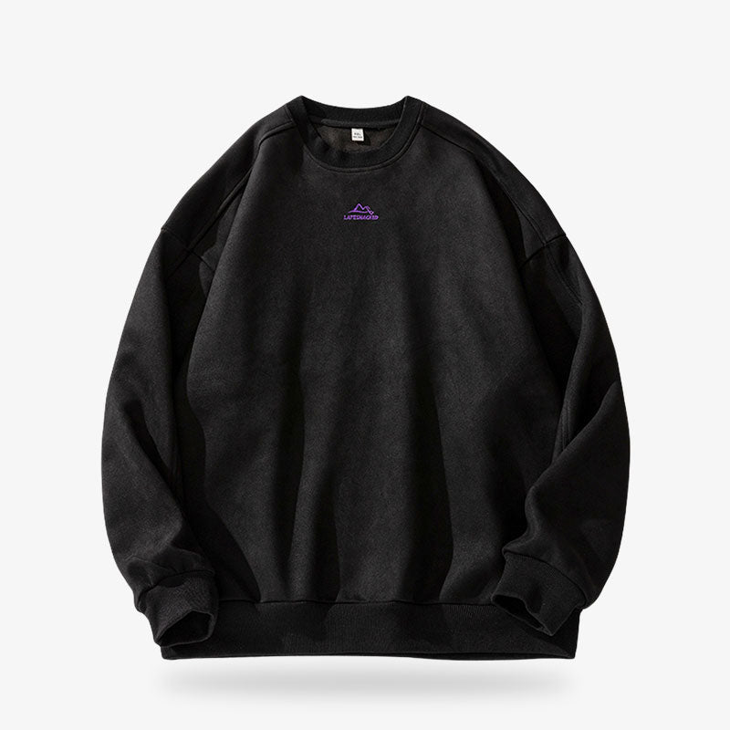 Le meilleur sweat japonais aux motifs minimalistes noirs et au confort supérieur, en mélange spandex et polyester, porté par un homme