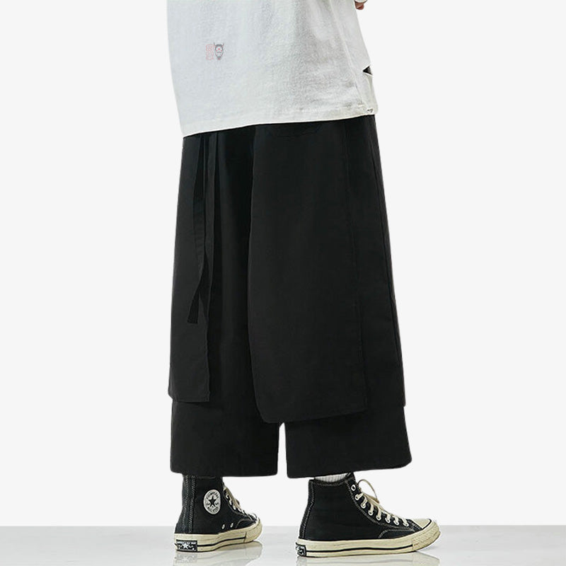 Mélanger tradidion et modernité avec un pantalon japonais traditionnel paris. Pantalon Hakama noir