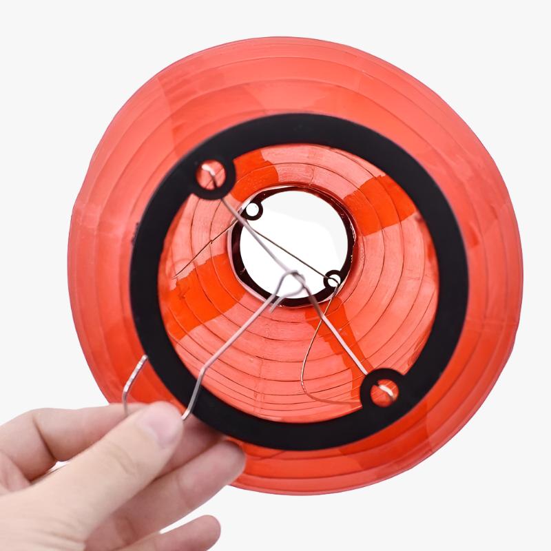 Papier de la lanterne japonaise rouge inspiré de la lampe chochin japonaise