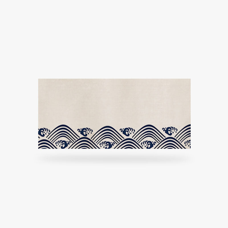 Ce rideau Japonais court est un noren de couleur blanche avec des motifs de vagues japonaises
