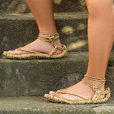 Sandales waraji de samouraï à l'allure traditionnelle et robuste