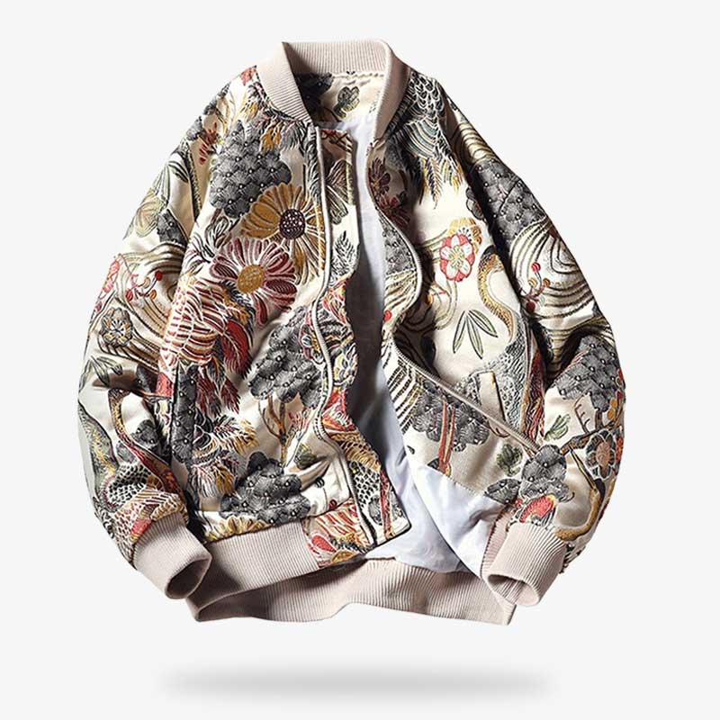 Ce manteau souvenir jacket est blanc avec des broderie aux motifs japonais