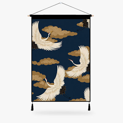 Ce tableau grue japonaise est une toile kakemono avec un support en boit. Motif tsuru imprimé sur la toile
