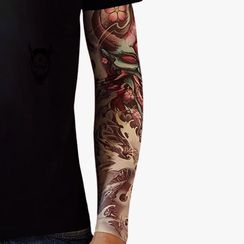 Tatouage temporaire oni sur bras style yakuza