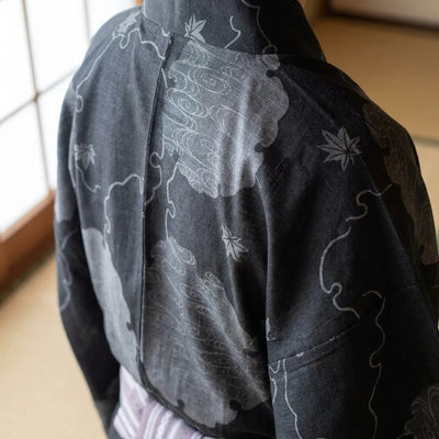 Tenue japonaise homme style yukata sombre
