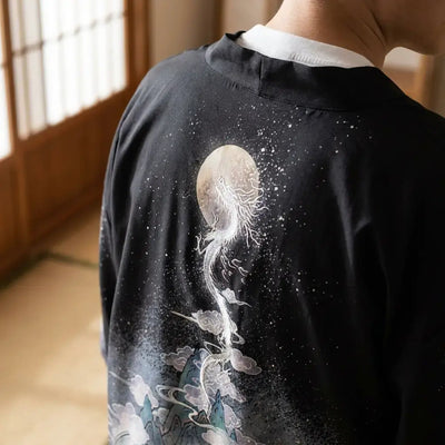 Gros plan sur le tissu et la manche du yume yukata