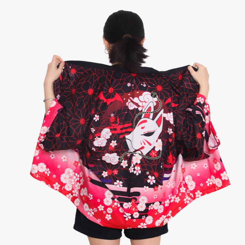 Veste kimono kitsune femme motif renard et sakura