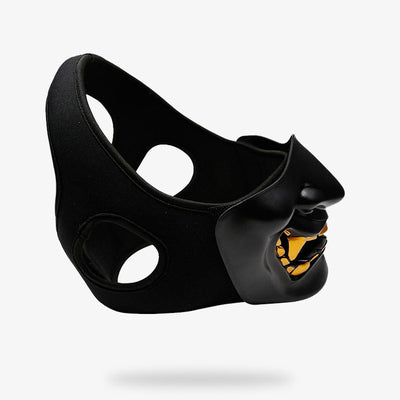 Demi-masque oni pour airsoft vu de côté