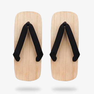 Sandale Geta japonaise en bois brut vue de côté