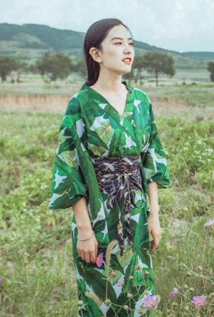 kimono-femme-vert-japonais