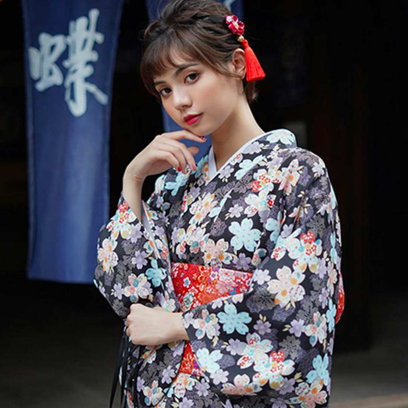 kimono-japonais-femme-traditionnel-pas-cher-geisha