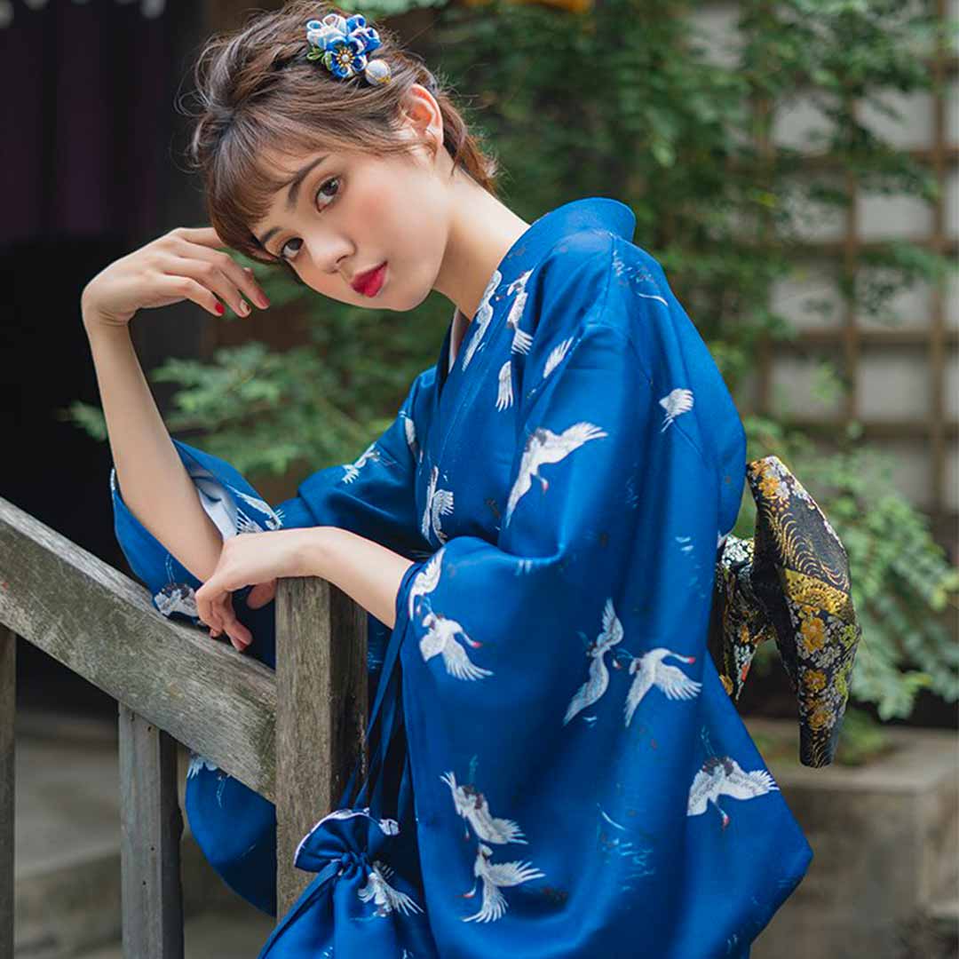 Kimono japonais femme motif tsuru