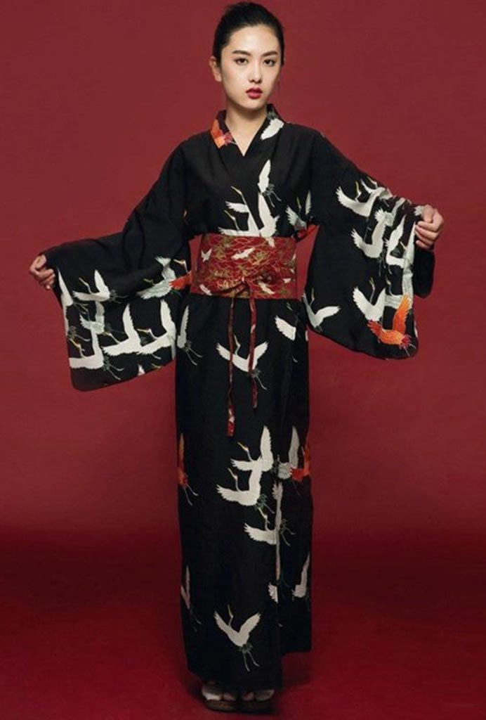 kimono-noir-femme-long.