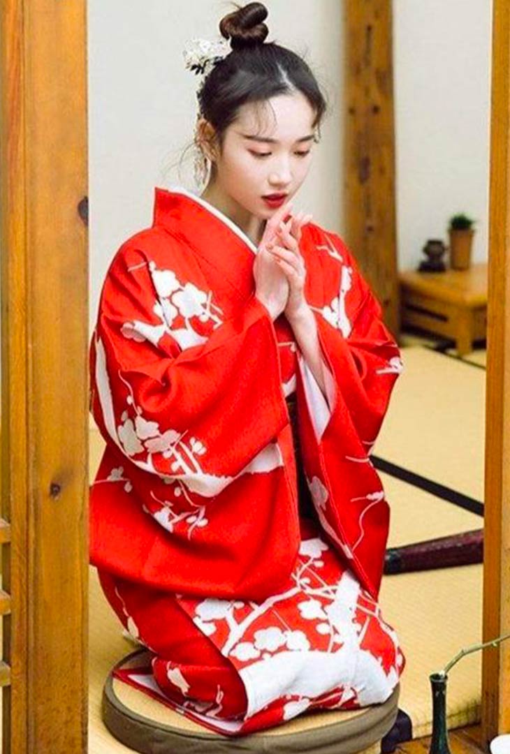 kimono-rouge-femme