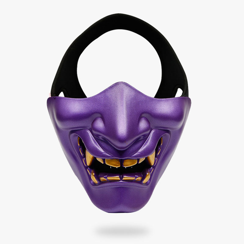 Ce masque de ninja est un visage démon japonais oni