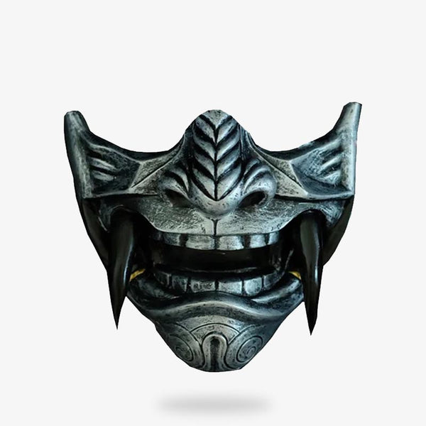 Ce masque de samourai s'inspire du mempo. C'est un accessoire qui complète l'armure samouraï