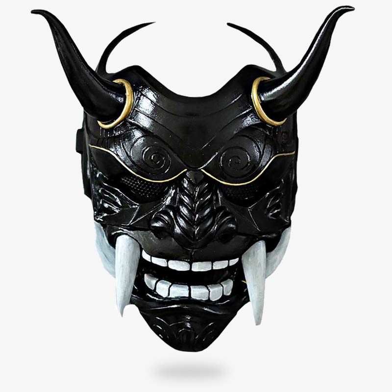 Ce masque Oni japonais est fabriqué à la main. C'est un démon japonais avec des crocs et des cornes noires